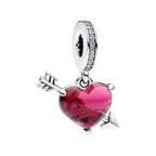 Pandora Charm Roter Herz- und Pfeil-Murano-Glasanhänger - Bijuvera