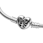 Bracelet Pandora Moments Chaîne de Serpent avec fermoir en Cœur Familial - Bijuvera