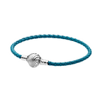 Pulsera Pandora Moments en Cuero Trenzado Turquesa con Cierre de Concha - Bijuvera